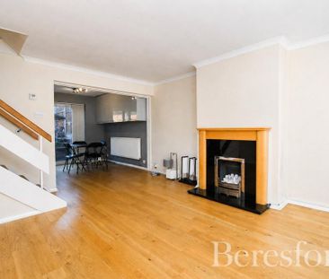 4 bedroom terraced house to rent - Photo 1