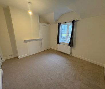 2 bedroom detached house to rent - Photo 3