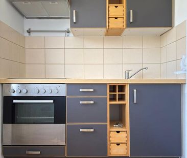 Schöne, helle 1-Zimmer-Wohnung mit Balkon – Top-Lage München - Photo 1