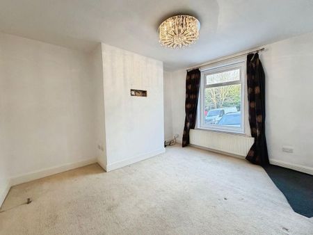 2 bedroom terraced house to rent - Photo 3