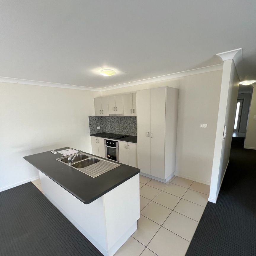 Fresh, Easy Rental Living - 13 Elvina Street, Deeragun - Photo 1