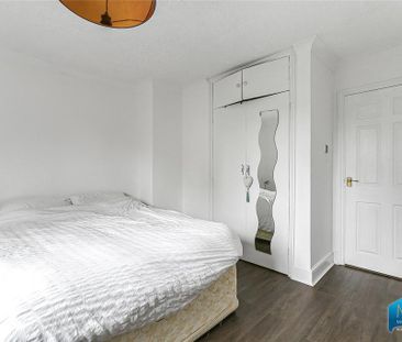 5 bedroom detached house to rent - Photo 3
