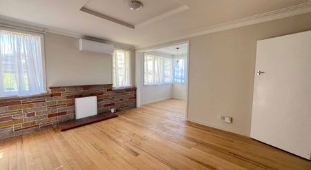 Renovated 3-Bedroom Home with Entertainer's Deck - Photo 2