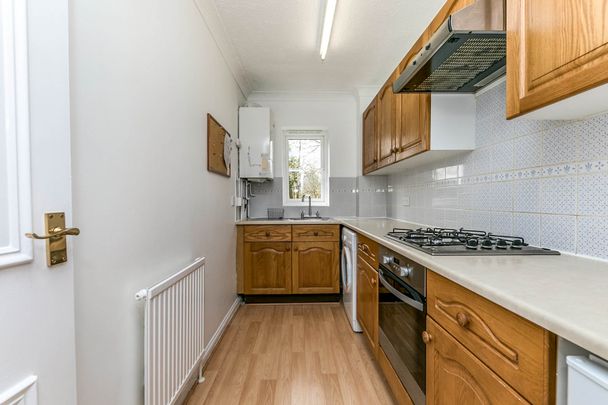 1 bedroom apartment to rent St. Catherines Court, 83 Eastwood Road, Guildford, GU5 - Photo 1