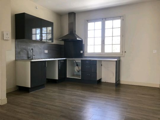 Location Appartement 2 pièces 49m² PALAISEAU 91120 - Photo 1