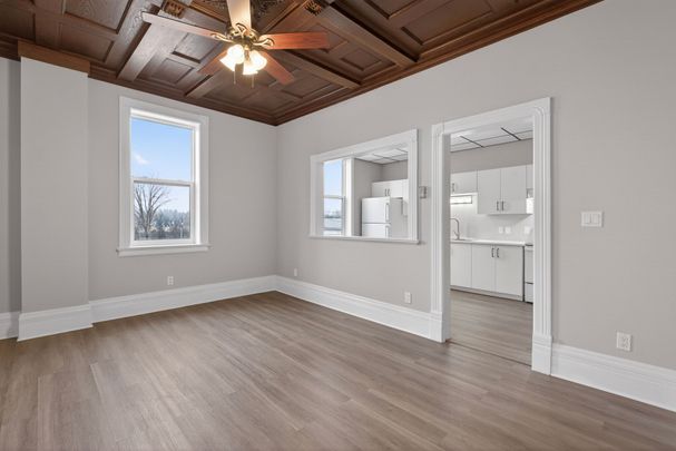 For Lease - 3 St Andrew Street Unit# 2, Ingersoll, Ontario - Photo 1