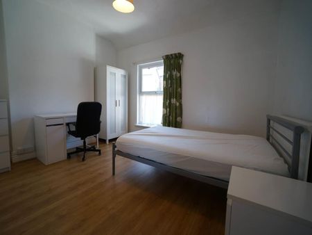 Glyn Ceris Deiniol Road - Photo 2