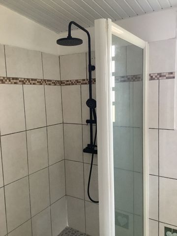 Location Appartement 65m² 3 pièces Fort de france - Photo 2