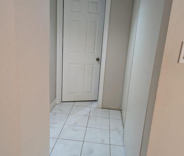 For Lease - 21 Knowles Drive, Toronto, Ontario - Photo 2