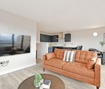 2 bedroom flat to rent - Photo 2