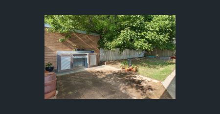 Comfortable Living - Photo 4