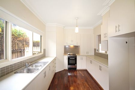 19 Eureka Street, Geelong West - Photo 2