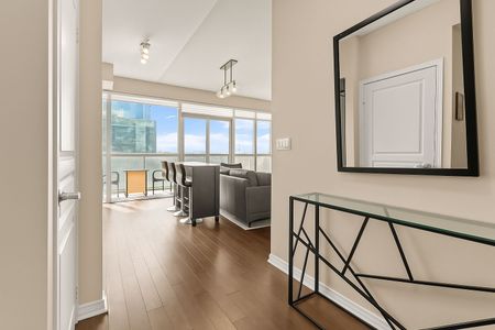 For Lease - 352 Front Street Unit# 2214, Toronto, Ontario - Photo 4