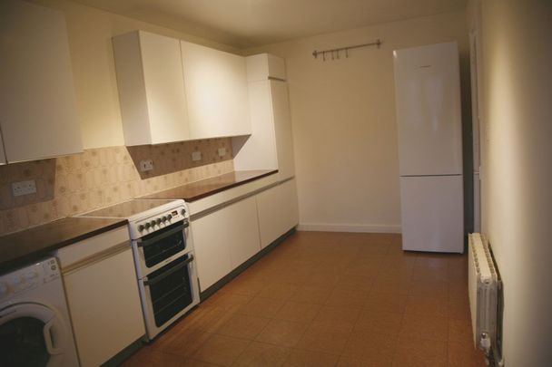 2 Bed Flat, Lissenden Gardens, NW5 - Photo 1