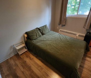 Appartement 2 1/2 à Sainte-Foy - Photo 1