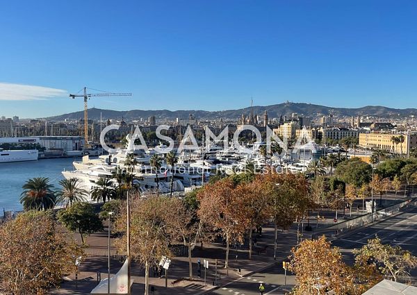 Amazing 1 Bedroom Penthouse with Views of Barcelona