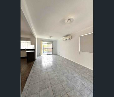 4 Yearnin Street, Gwandalan, NSW 2259 - Photo 6