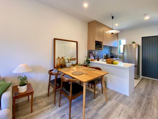 Modern 4 bedroom townhouse in prime Mt Wellington location! - Photo 1