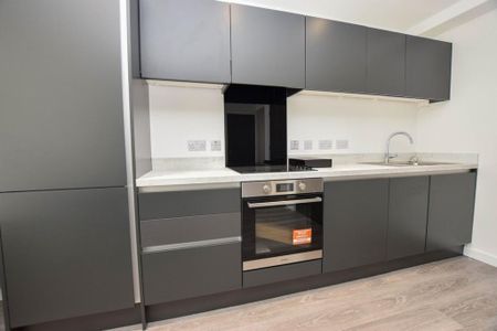 2 bedroom flat to rent - Photo 4