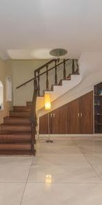 Casa para alugar com 114m², 3 quartos e 2 vagas - Foto 1