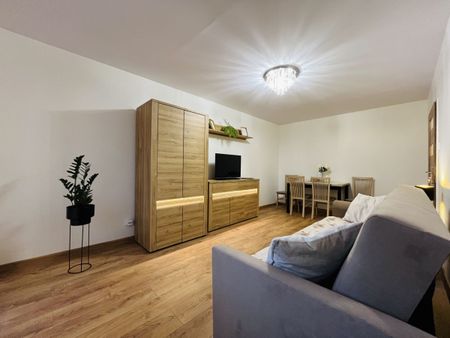 Po generalnym remoncie | Balkon | Metro | 2 pokoje - Photo 3