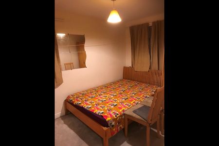 2 Bed Flat, Century House, SE8 - Photo 3