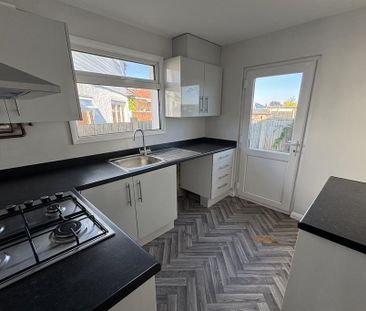 3 bedroom bungalow to rent - Photo 6