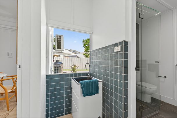 1/2 Morehead Street, South Townsville - Photo 1