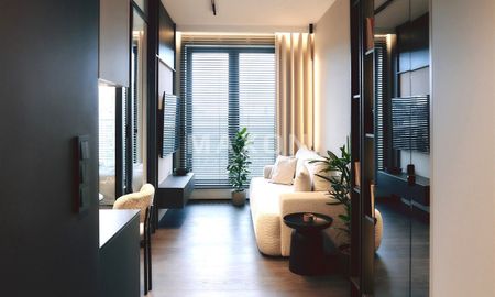 Warszawa, Wola, al. Aleja "Solidarności" - Zdjęcie 3