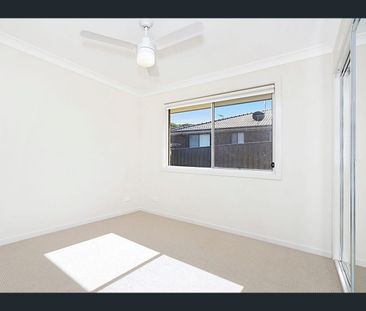 62 Blackwood Circuit, Cameron Park, NSW 2285 - Photo 6