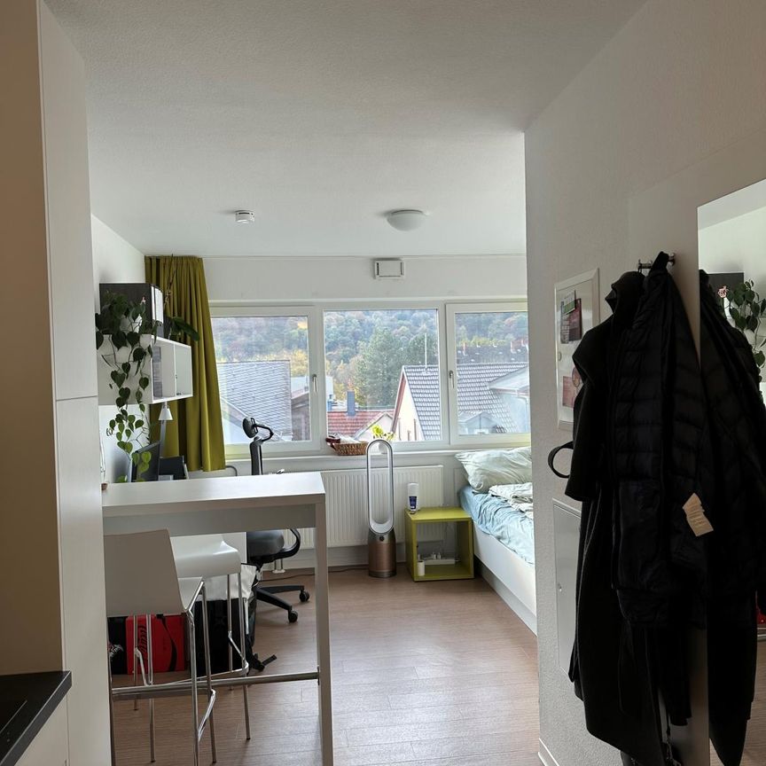 Modernes, schöne und smart möbliertes 1 Zimmer-Apartment in guter Lage zum Marburger Bahnhof, Neue Kasseler Str. 12 - Foto 1