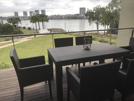 Wentworth Point - Photo 3