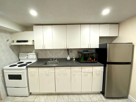 For Lease - 112 Brantwood Drive Unit# BSMT B, Toronto, Ontario - Photo 1