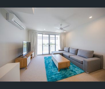 Fully furnished lakeview townhouse - Photo 2