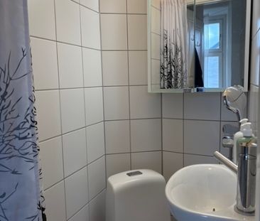 Norrmalm - 2rok - tillsv - 7.475kr/mån - Photo 1