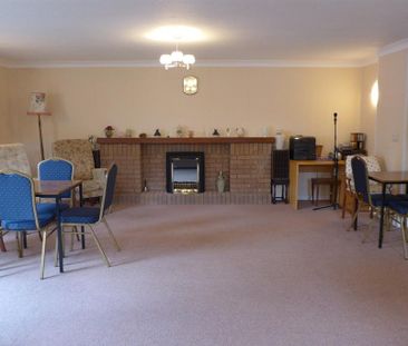 1 bedroom retirement property to rent - Photo 1
