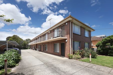 5/6 Ormond Rd, Ormond VIC 3204 - Apartment For Rent | Domain - Photo 3
