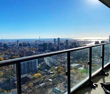 Furnished two bedroom condo for rent Downtown Toronto - Photo 1