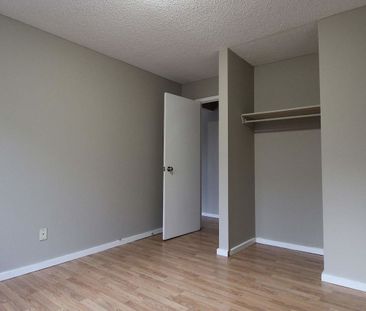 2501 15 Street SW, Calgary - Photo 2