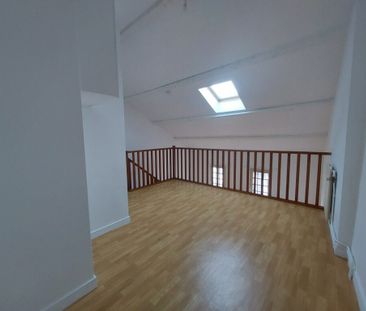 LOCATION APPARTEMENT T3, POITIERS, CENTRE-VILLE NORD - Photo 1