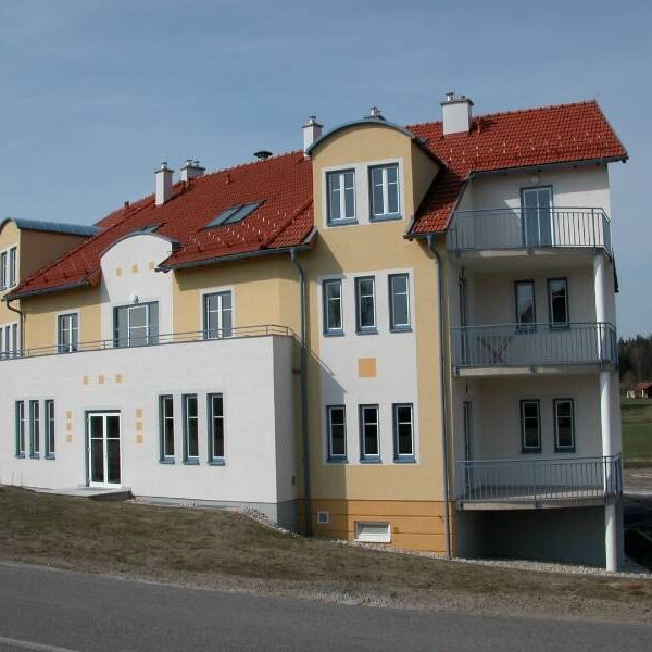 Helle 3 Zimmer Wohnung mit Fernblick - Foto 2