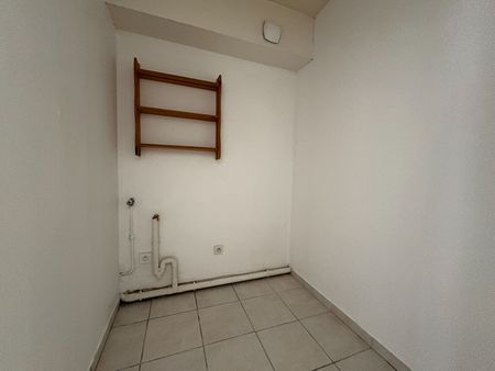 Location Appartement 3 pièces 69m² RENNES 35000 - Photo 4