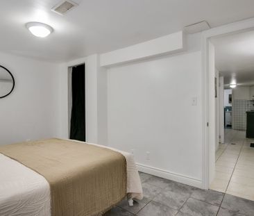 For Lease - 422 Oakwood Avenue Unit# Basement, Toronto, Ontario - Photo 4
