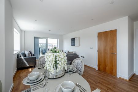 2 bedroom apartment to rent - Photo 4