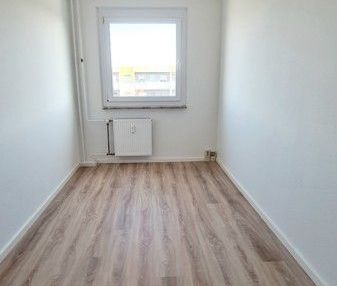 Sanierte Familienwohnung mit Balkon und Aufzug wartet auf Sie! - Foto 5