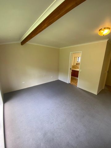 Charming 3-Bedroom Home in Eumundi - Photo 3