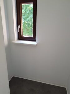 Schillerstr. 3, Wohnung 4 ~~~ Einbauküche, Balkon, Bad mit Dusche, Abstellraum, Keller, Stellplatz - Foto 1