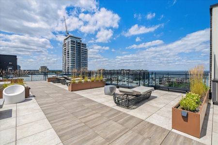 For Lease - 10 Concord Place Unit# 404, Grimsby, Ontario - Photo 4
