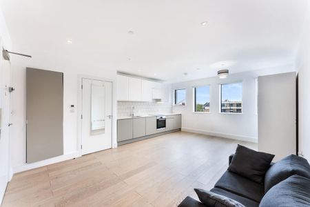 Studio to rent - Photo 5