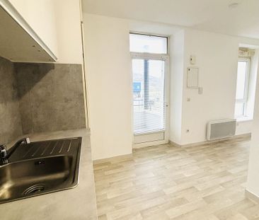 Location Appartement 3 pièces 52m² MONT ST MARTIN 54350 - Photo 4